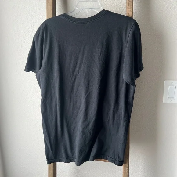 RVCA - black tee size L - Picture 2 of 3